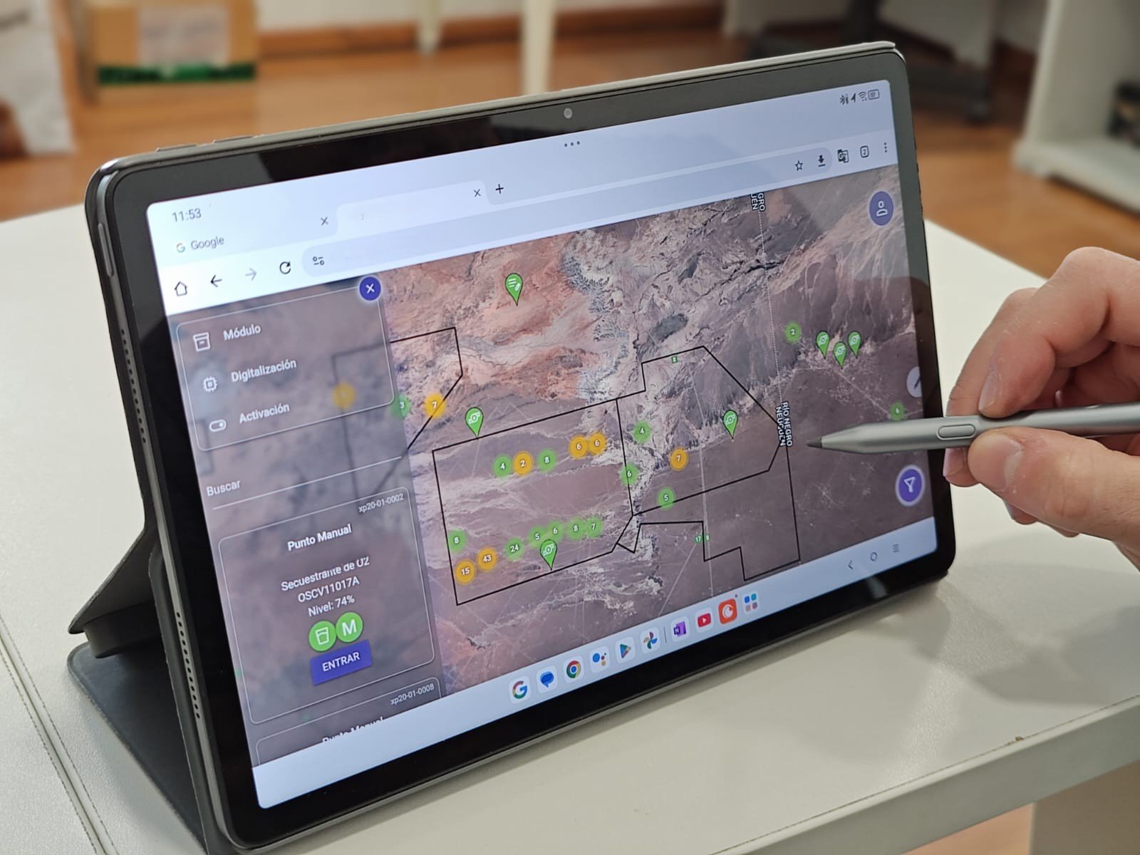 EDGE-Dashboard-on-a-tablet