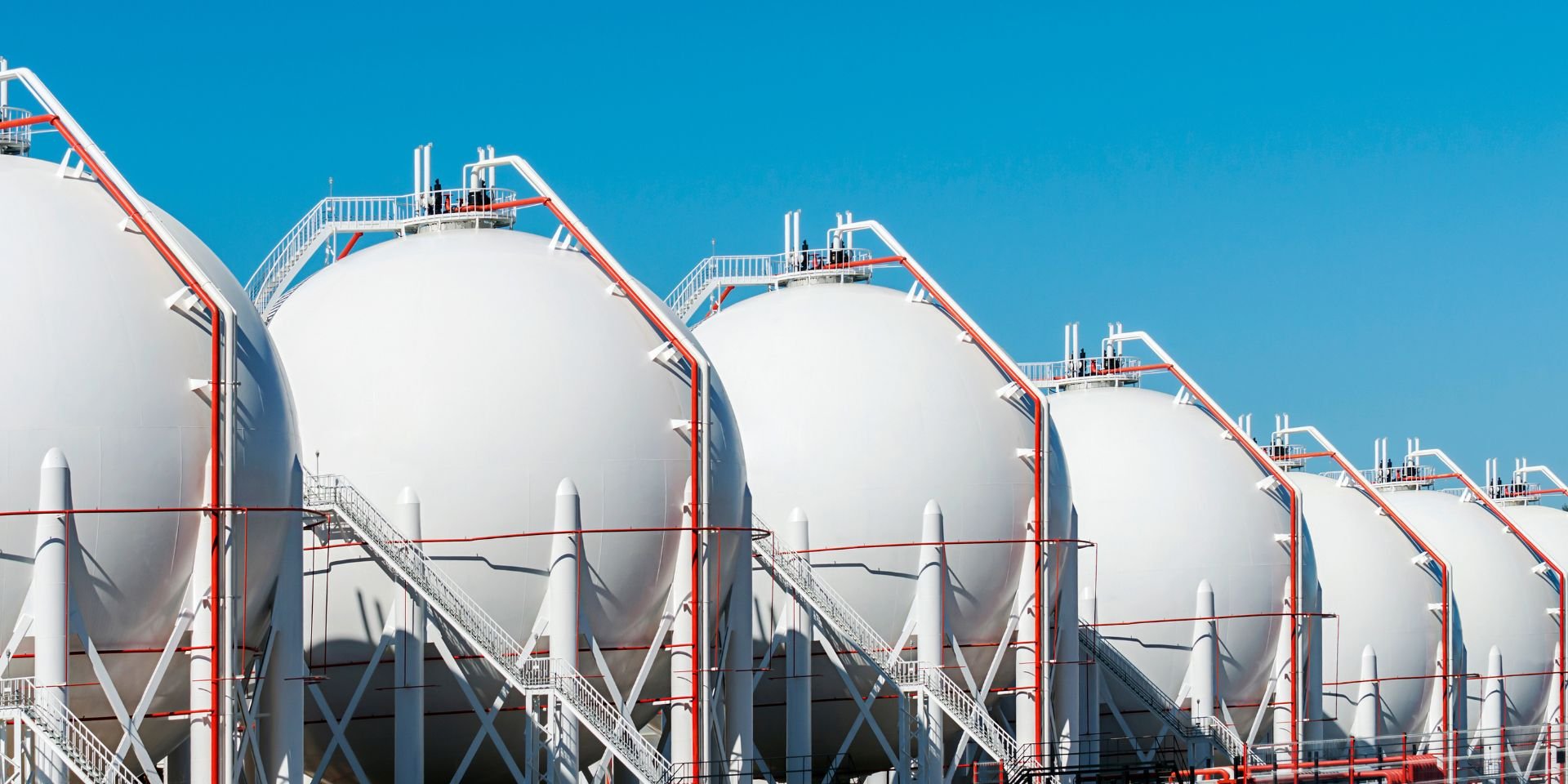 LPG-tank-sphere-with-blue-sky